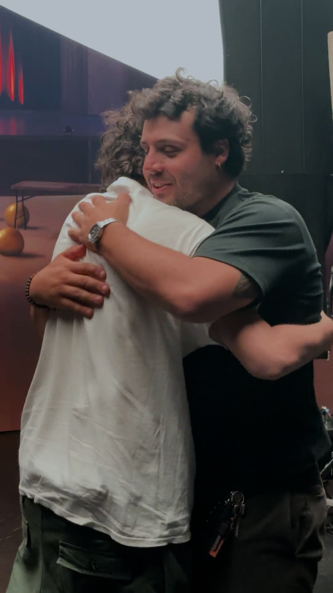 A hug on set, end of the shoot